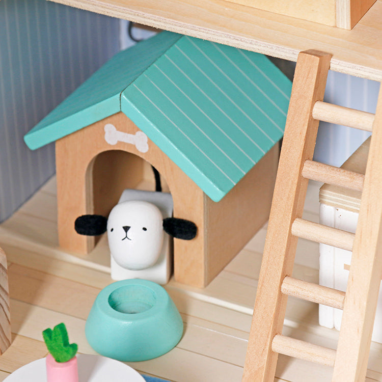 Wholesale Kids Wooden Pet House Play Set in Carry Case, Pretend Play Dollhouse, OEM Available